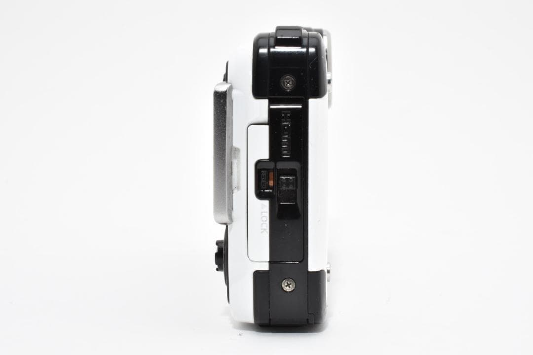 ■ 美品 ■ オリンパス　OLYMPUS TOUGH TG-620【防水カメラ】