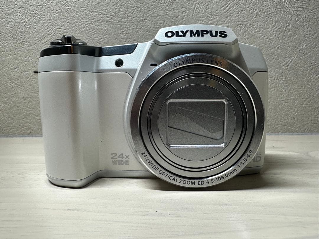 完動品【美品】OLYMPUS SZ-16 デジタルカメラ オリンパス ホワイト