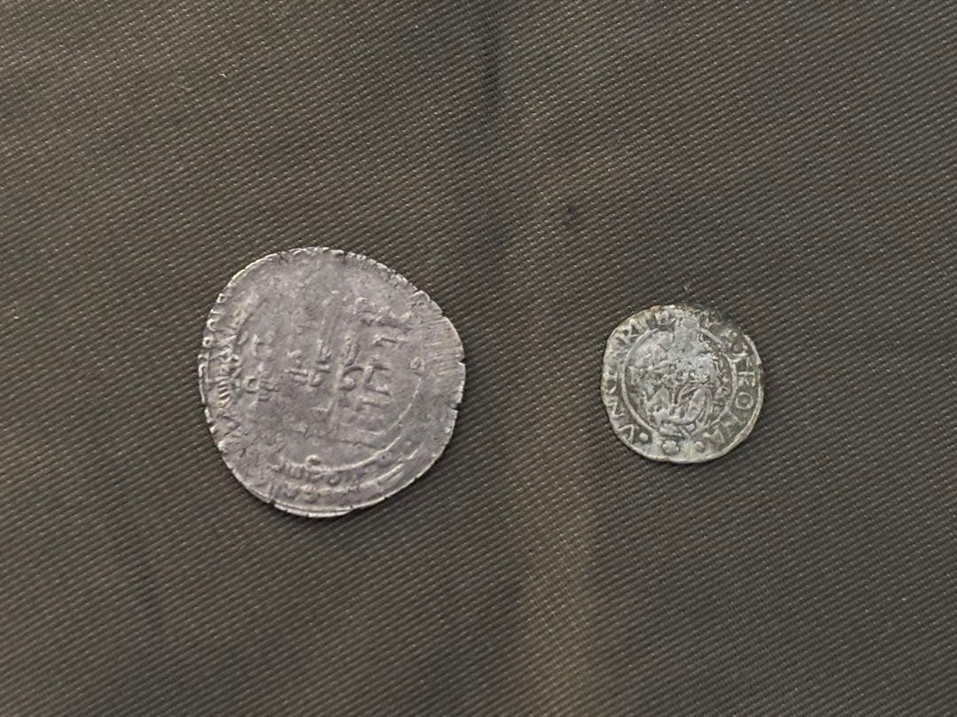2ペンス銅貨・ディルハム銀貨・ディナール銀貨3枚セット