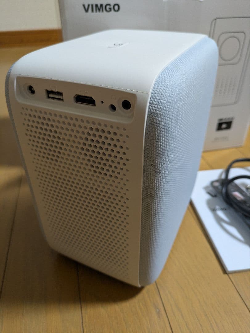 【ほぼ新品】VIMGO プロジェクター J72-5L0