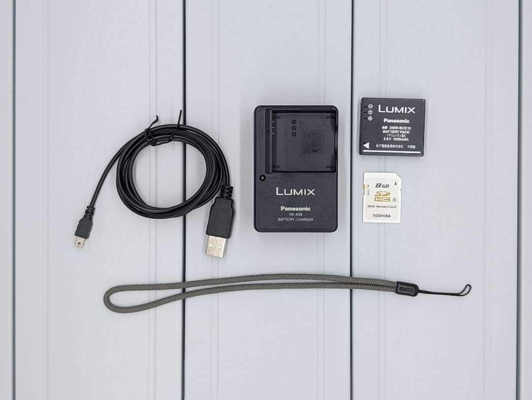 Panasonic LUMIX FX33 コンパクトデジタルカメラ 【日本製】