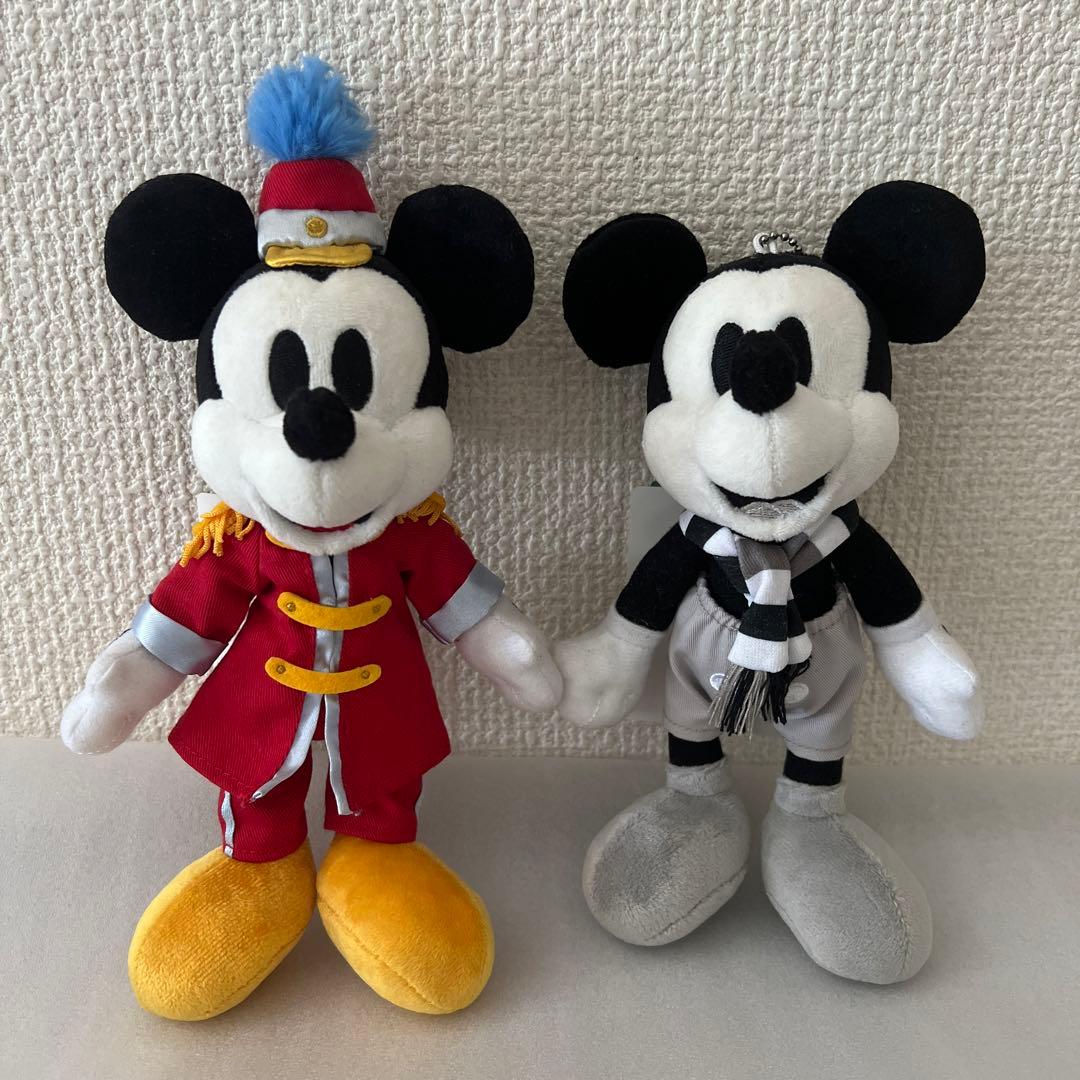 ミートミッキー　ぬいぐるみバッジ