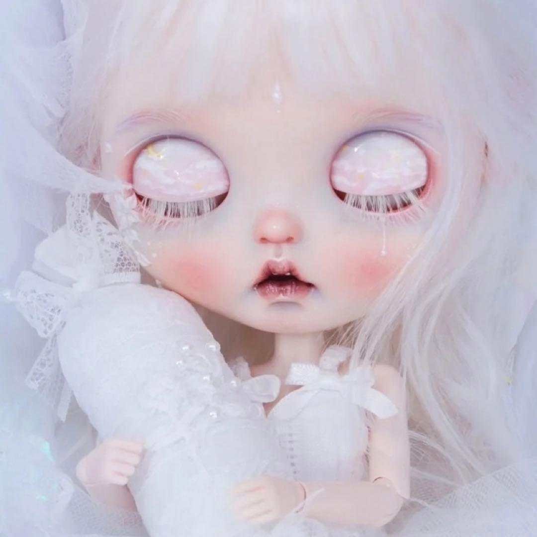 作家様カスタムブライス 特別 スペシャル アルビノ 幼い 人形 夢の雫