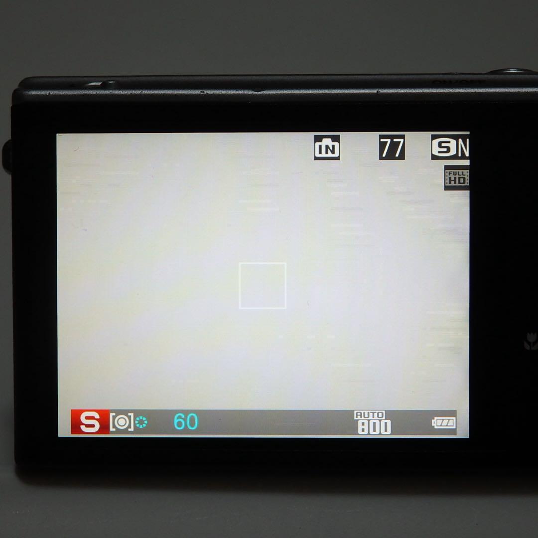 動作確認済　Fujifilm XQ2 シルバー　フジフイルム