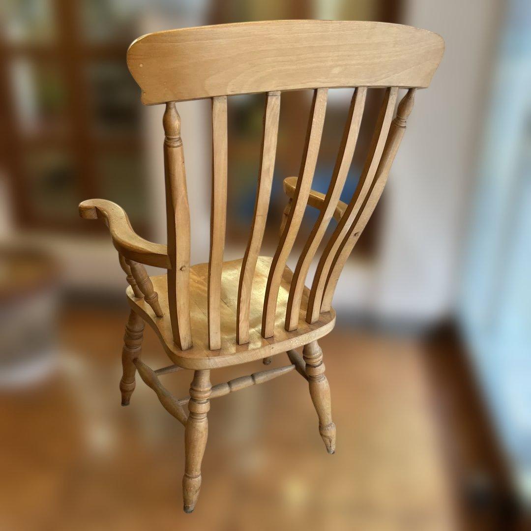 ダブルデイ　木製アームチェア クラシックスタイル