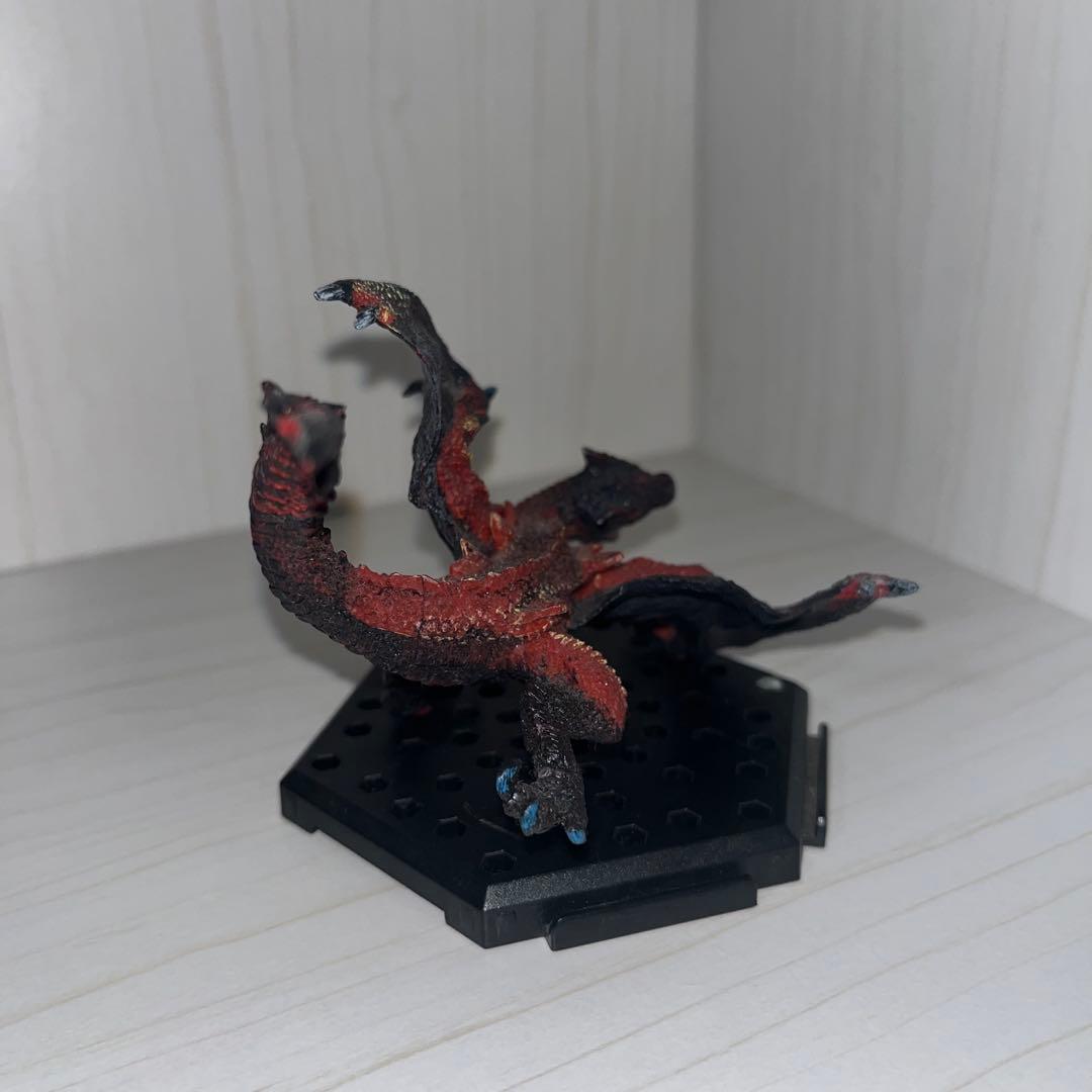 モンスターハンター ティガレックス希少種フィギュア