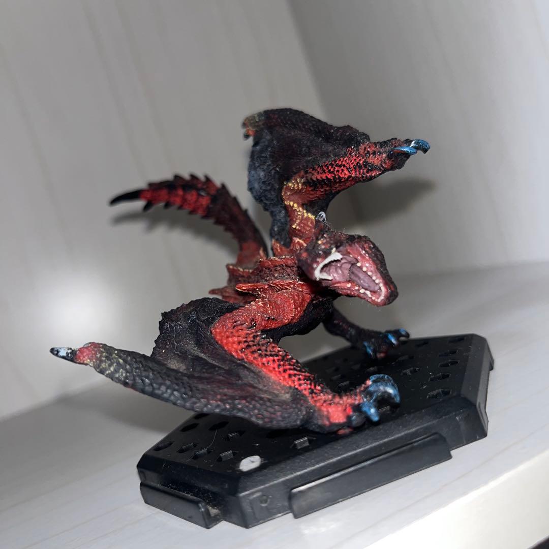 モンスターハンター ティガレックス希少種フィギュア