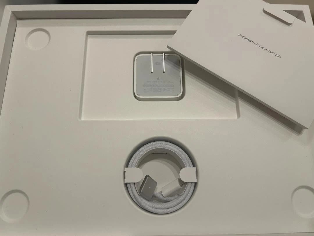 【美品】MacBook Air M3 13インチ 16GB/512GB US配列