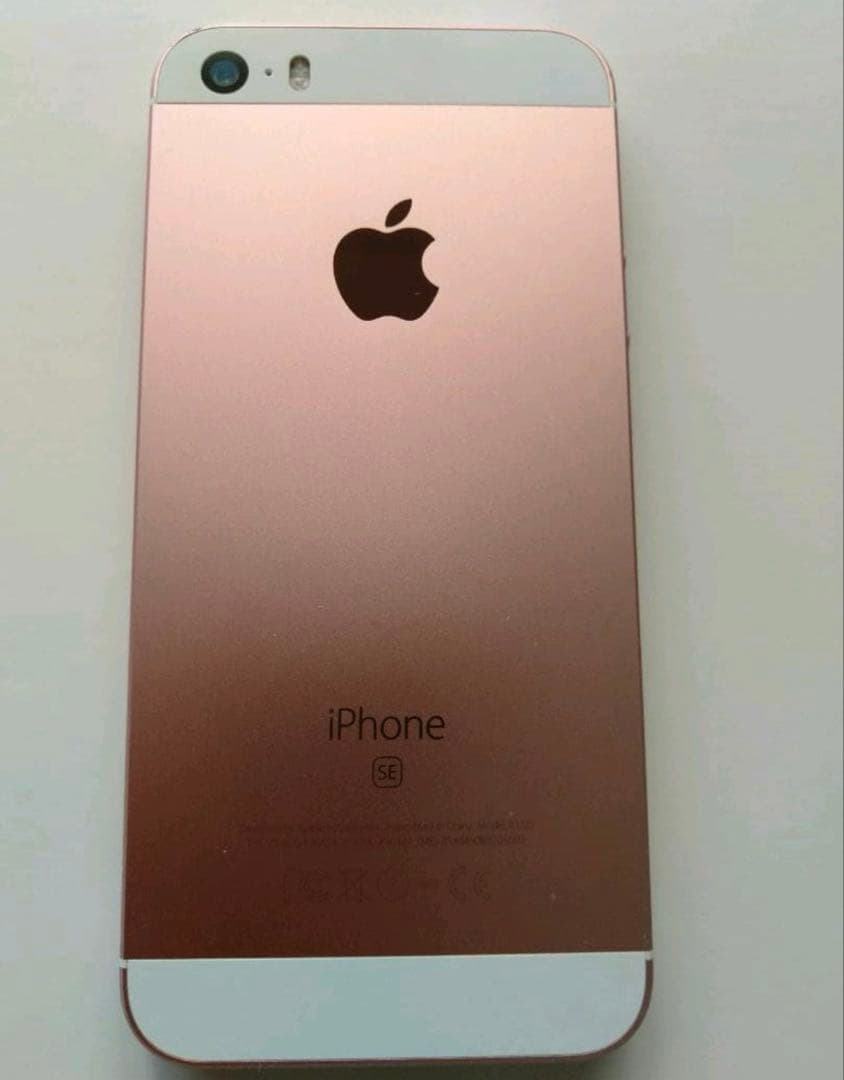 iPhone SE 32GB SIMフリー本体