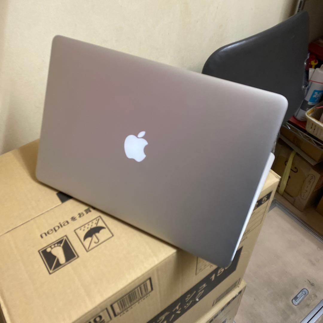 MacBook Pro 2013 15インチ　retina