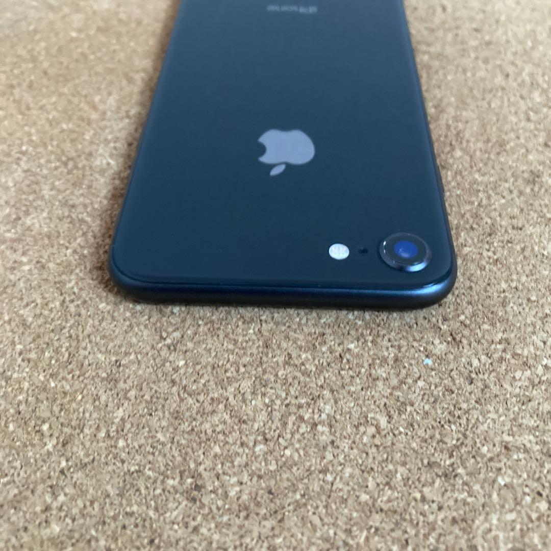 923【早い者勝ち】電池良好☆iPhone8 128GB SIMフリー☆