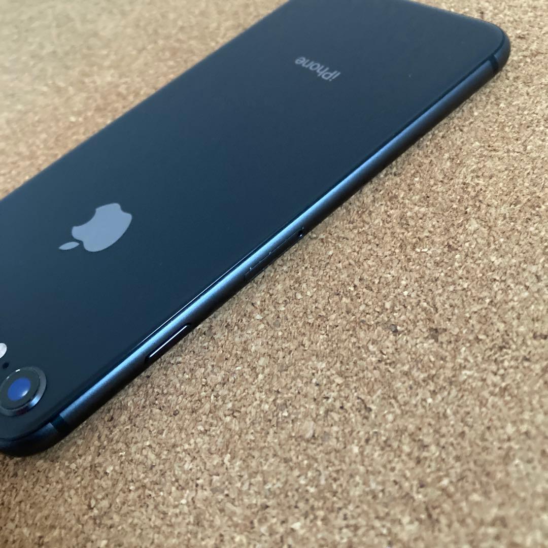 923【早い者勝ち】電池良好☆iPhone8 128GB SIMフリー☆
