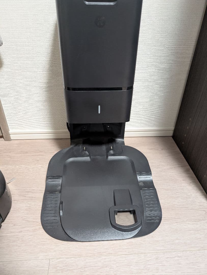 ロボット掃除機 ルンバ i7+