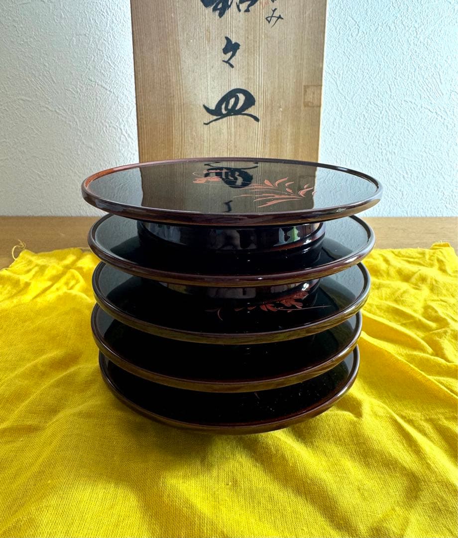 380越前漆器　窪田嘉晴作　花ごよみ　銘々皿　五客組　高台　未使用品　共箱