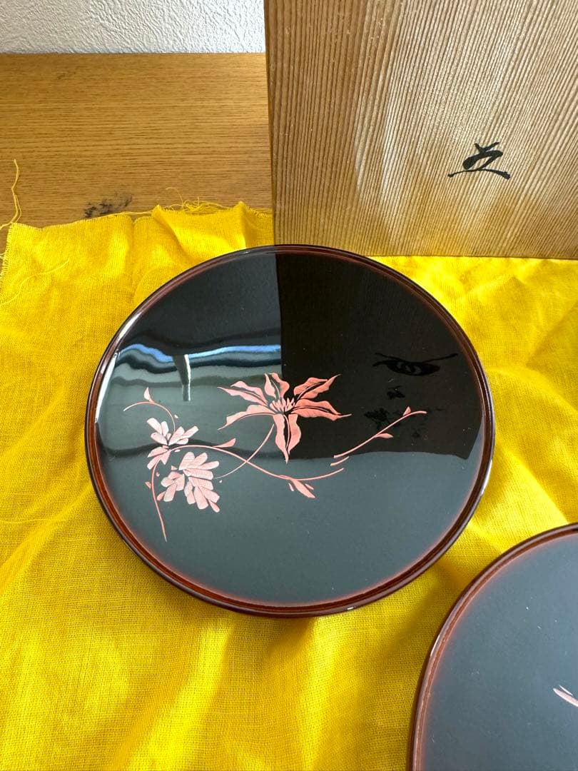 380越前漆器　窪田嘉晴作　花ごよみ　銘々皿　五客組　高台　未使用品　共箱