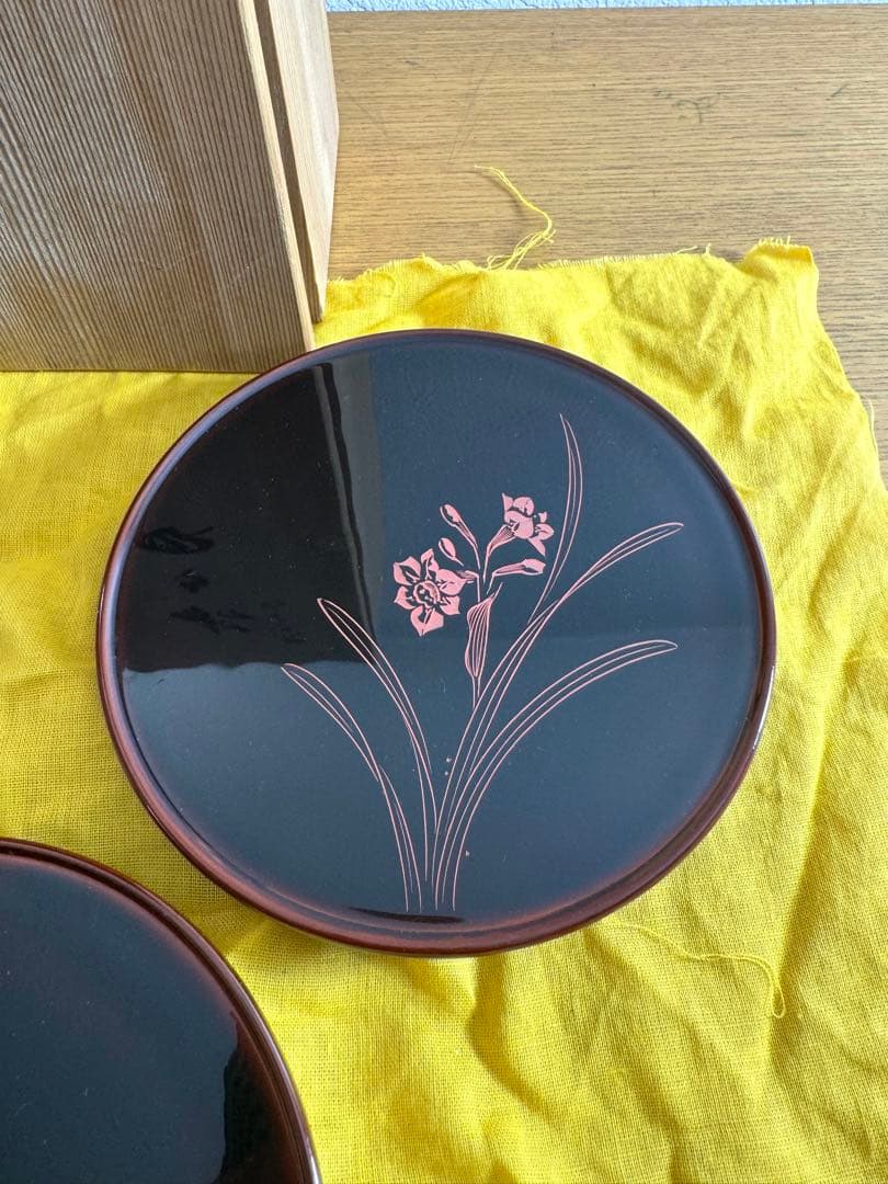 380越前漆器　窪田嘉晴作　花ごよみ　銘々皿　五客組　高台　未使用品　共箱