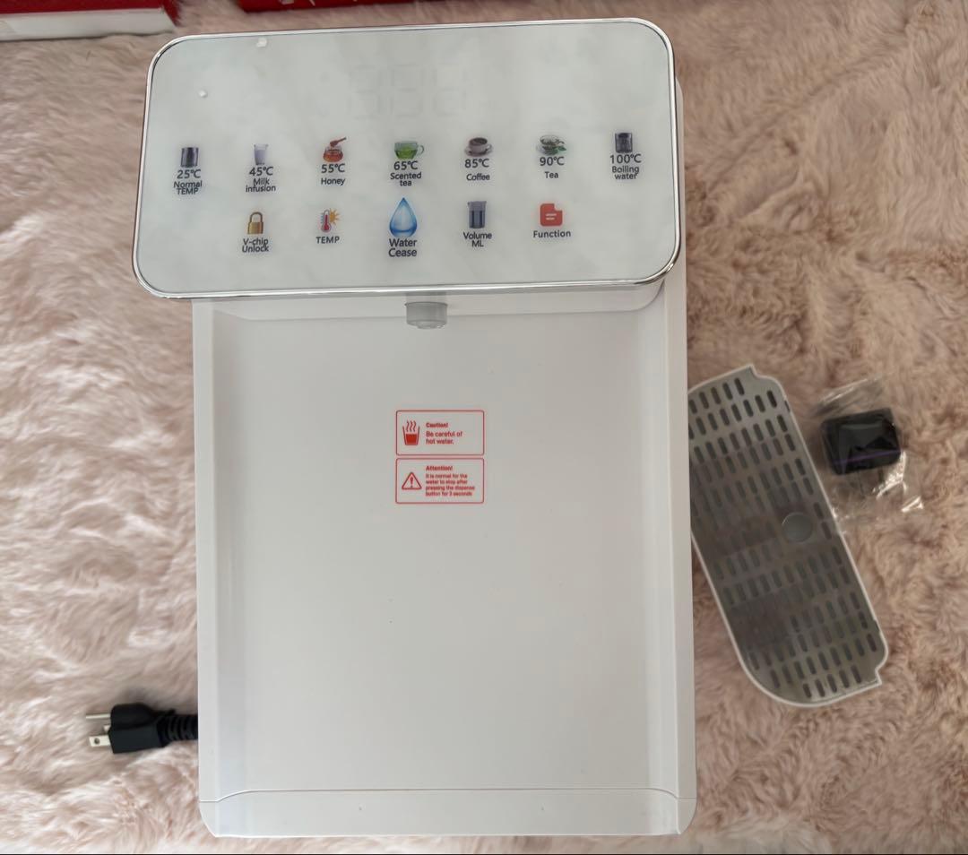 TVT 卓上ウォーターサーバー 浄水型 3.5L 3秒即湯 タッチ操作 小型