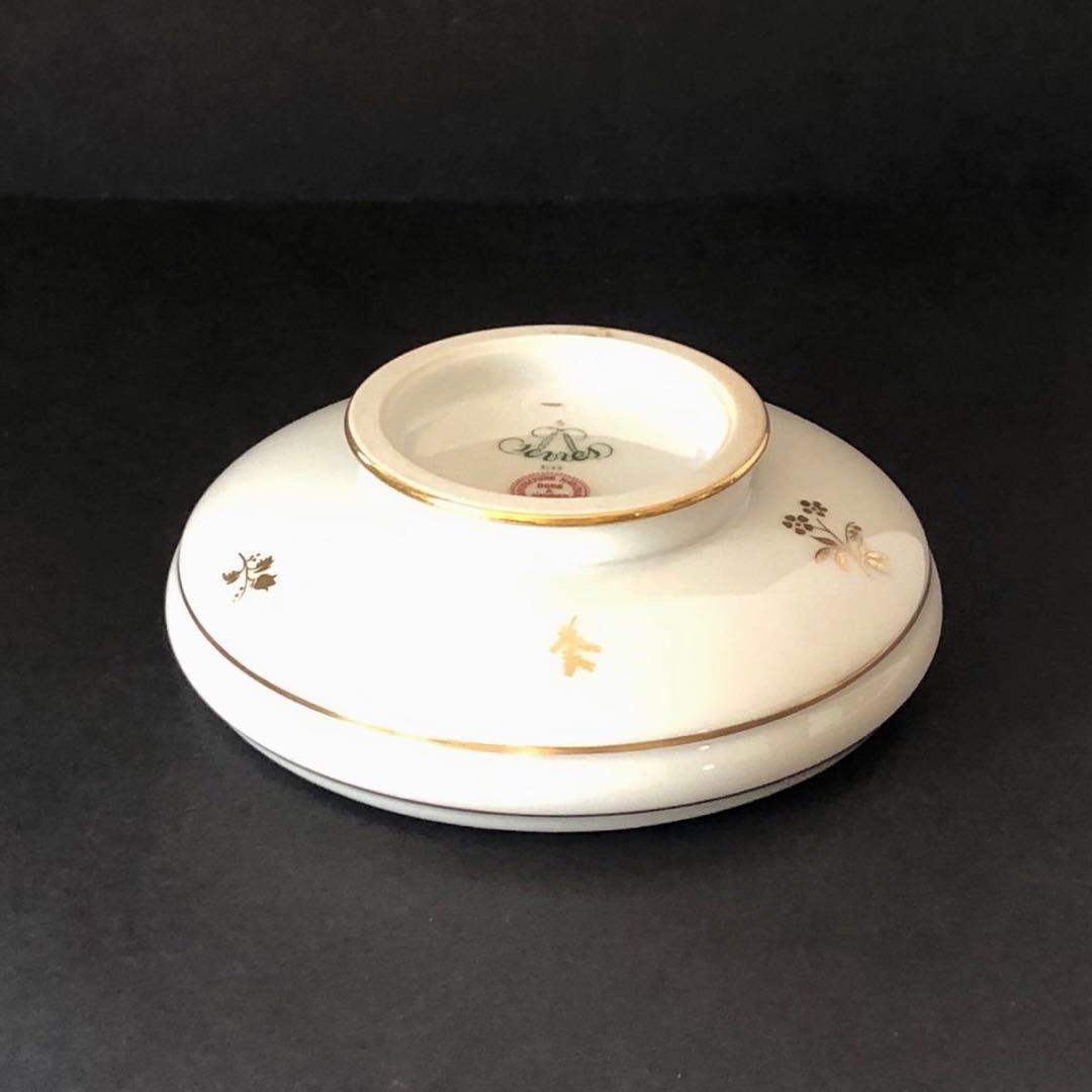 セーブル丸形ディッシュ☆白磁金彩☆24K金彩小花紋様☆仏ヴィンテージ未使用