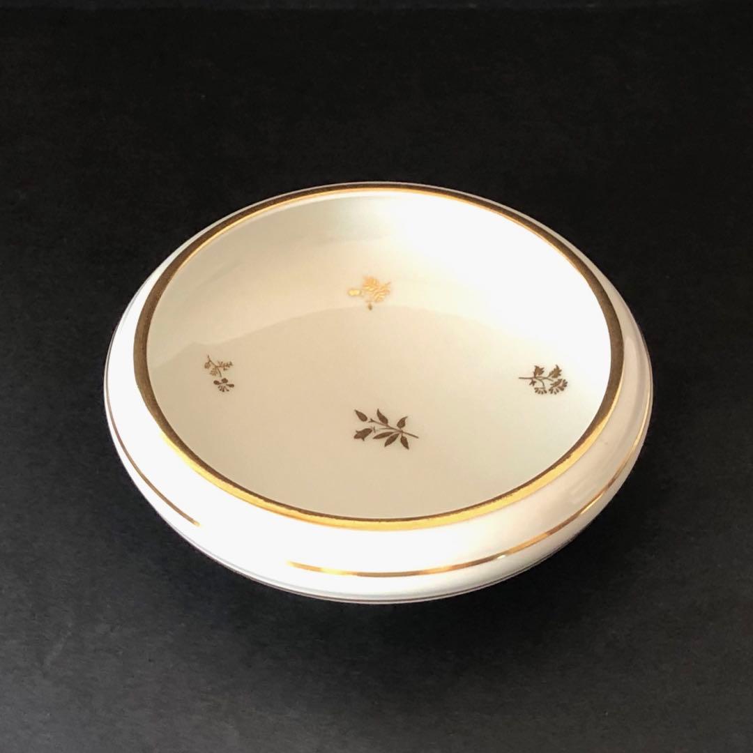 セーブル丸形ディッシュ☆白磁金彩☆24K金彩小花紋様☆仏ヴィンテージ未使用