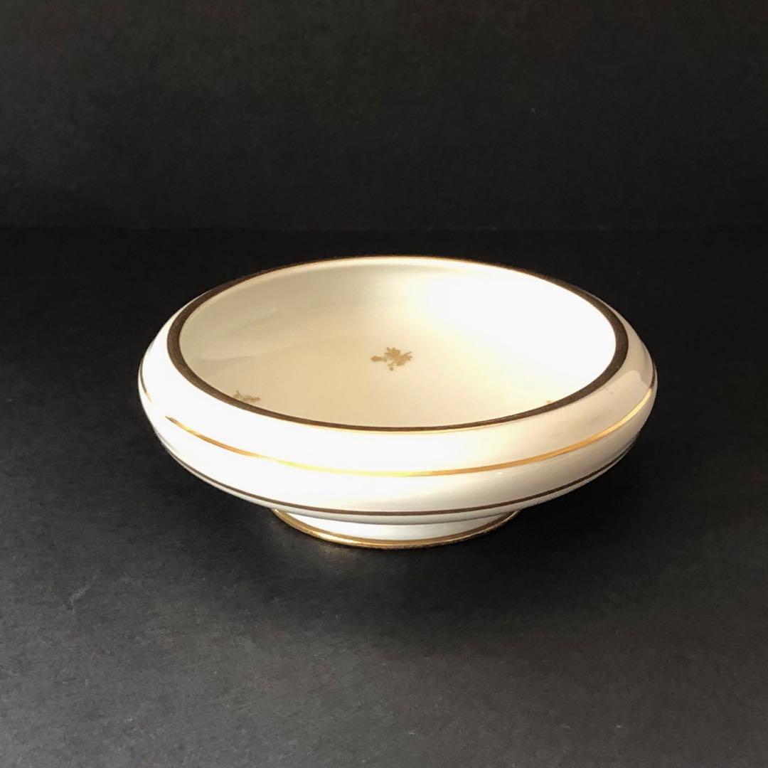 セーブル丸形ディッシュ☆白磁金彩☆24K金彩小花紋様☆仏ヴィンテージ未使用