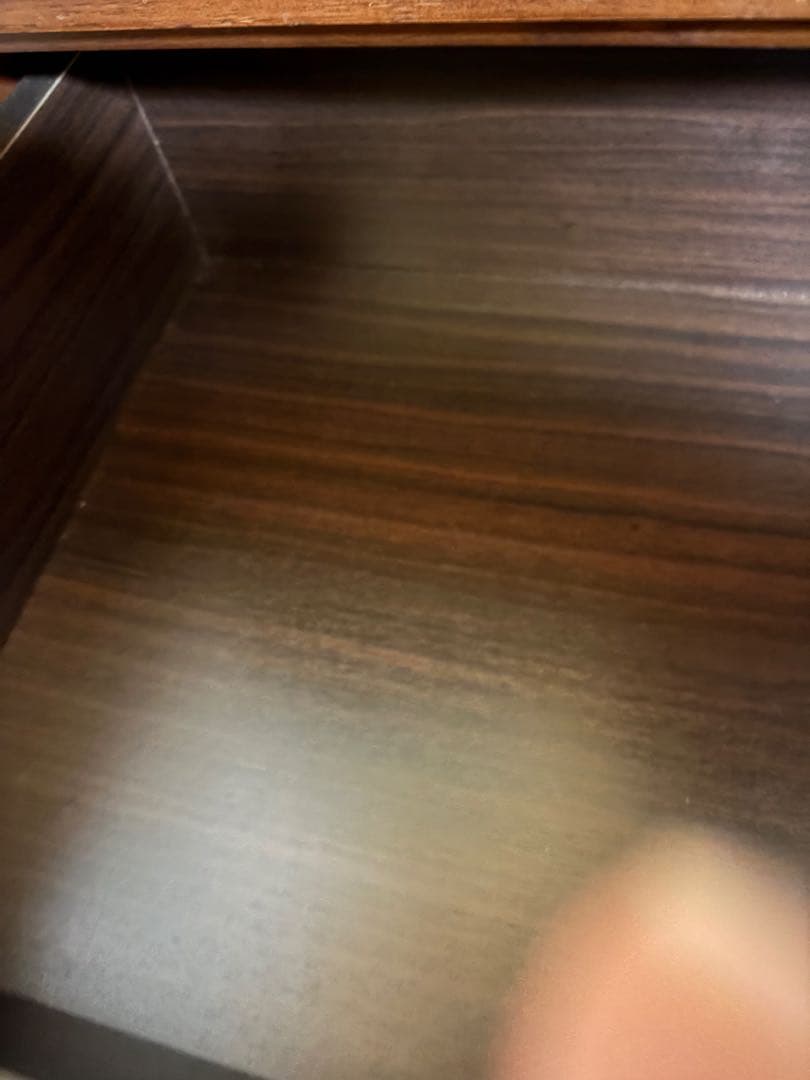 a.flat ルーバー　キャビネット