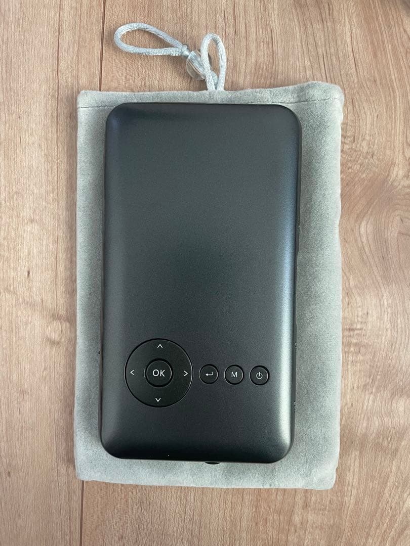 KABENI プロジェクター