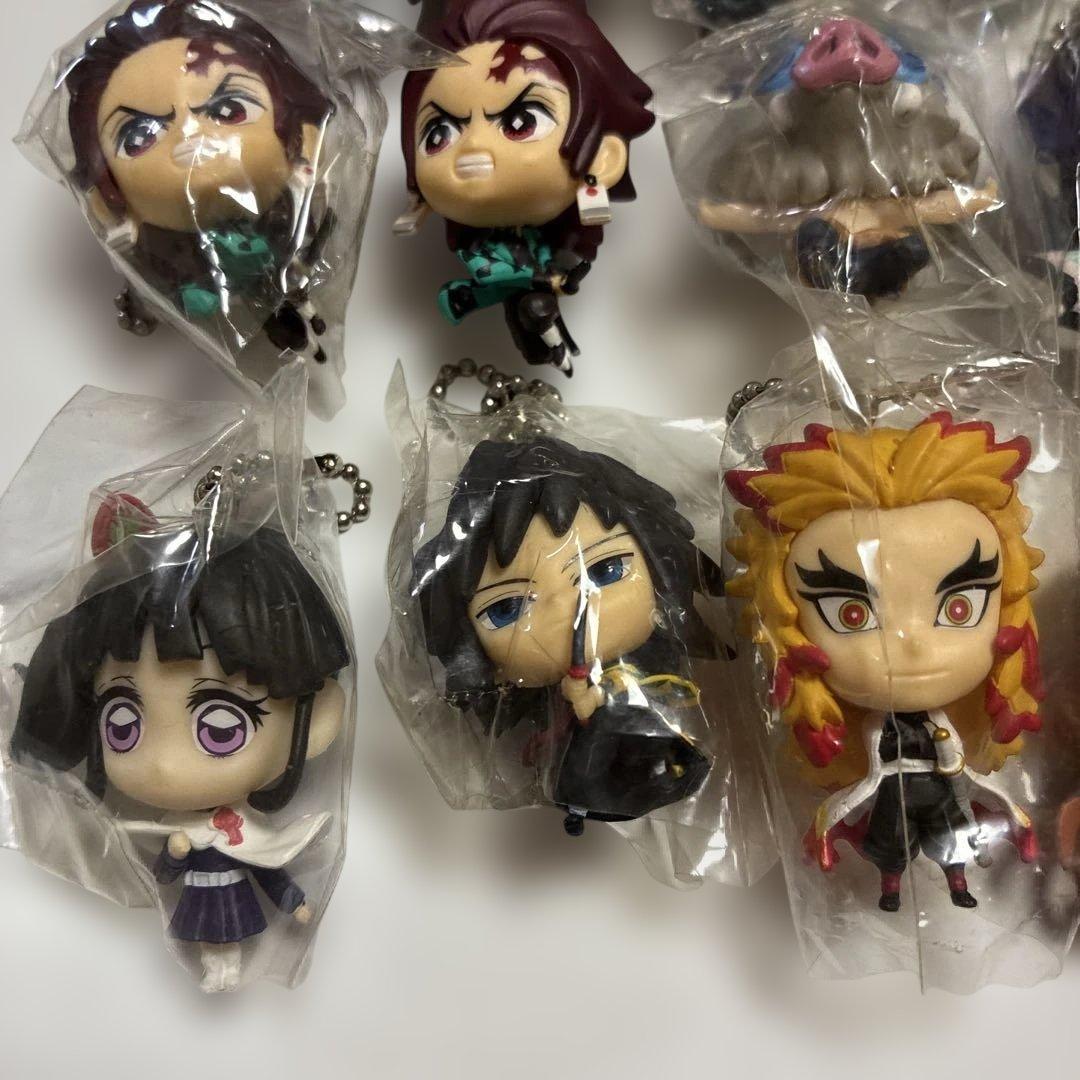 鬼滅の刃　ディフォルメマスコット キーホルダー　18点セット