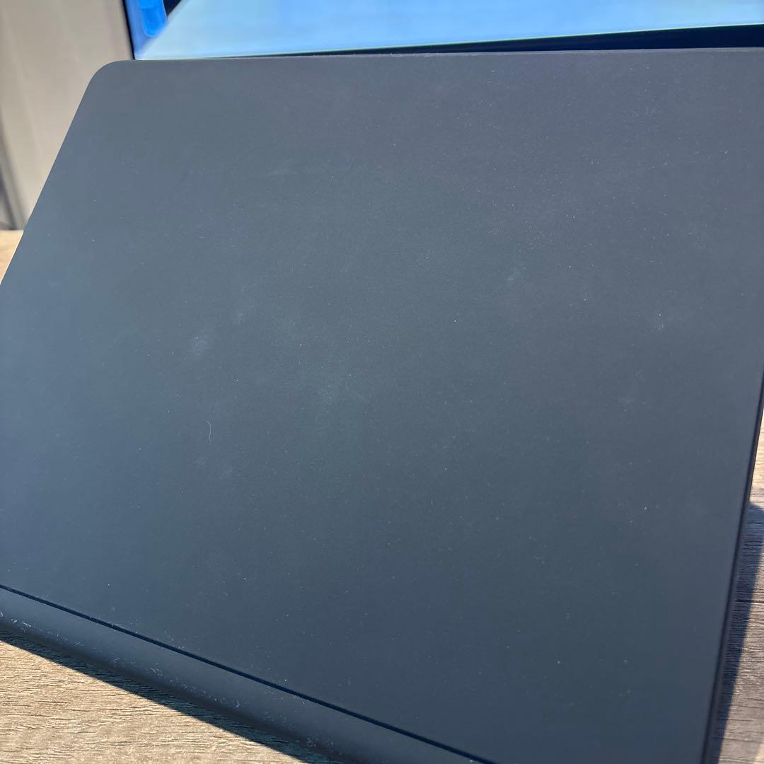 iPad Pro (第6世代) 12.9インチ　マジックキーボード