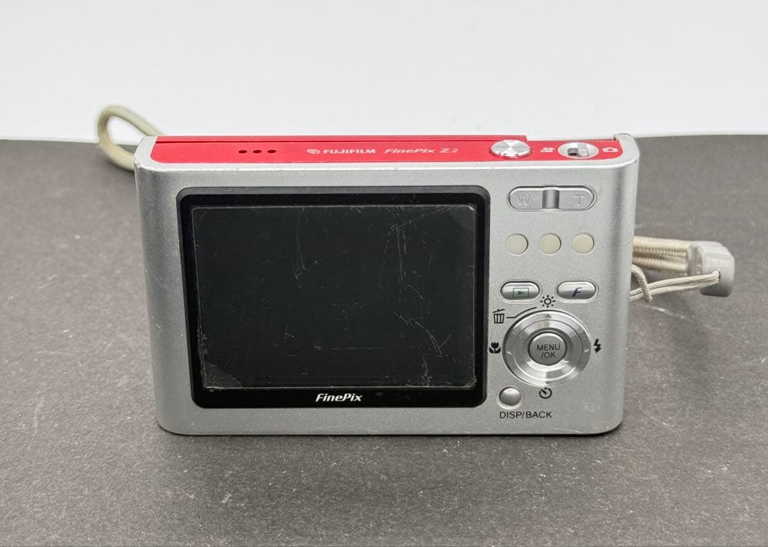 FINEPIX Z2 コンパクトデジタルカメラ レッド 電源チェック済み