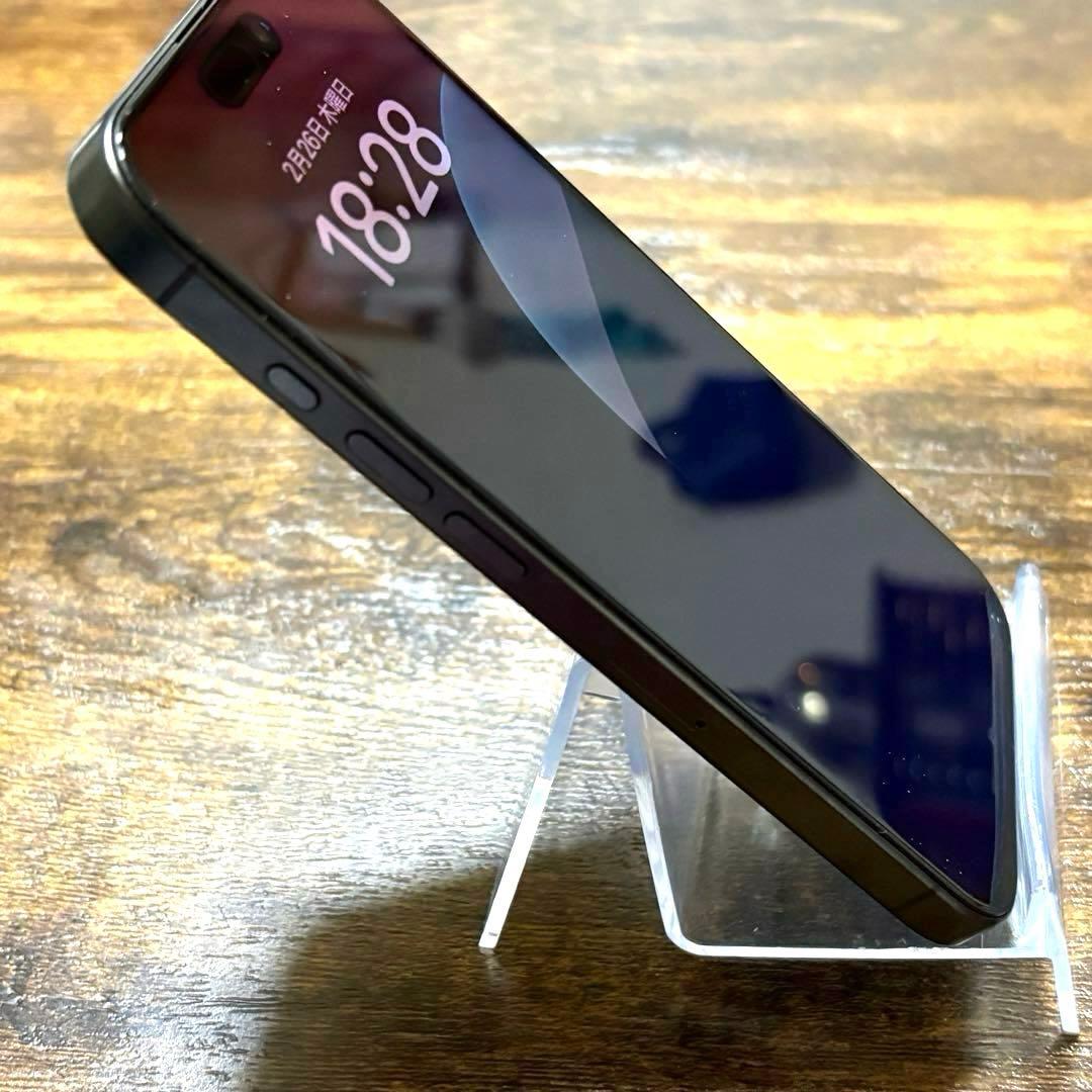 【極美品】iPhone 15 Pro 256GB ブラックチタン✦バッテリー良好