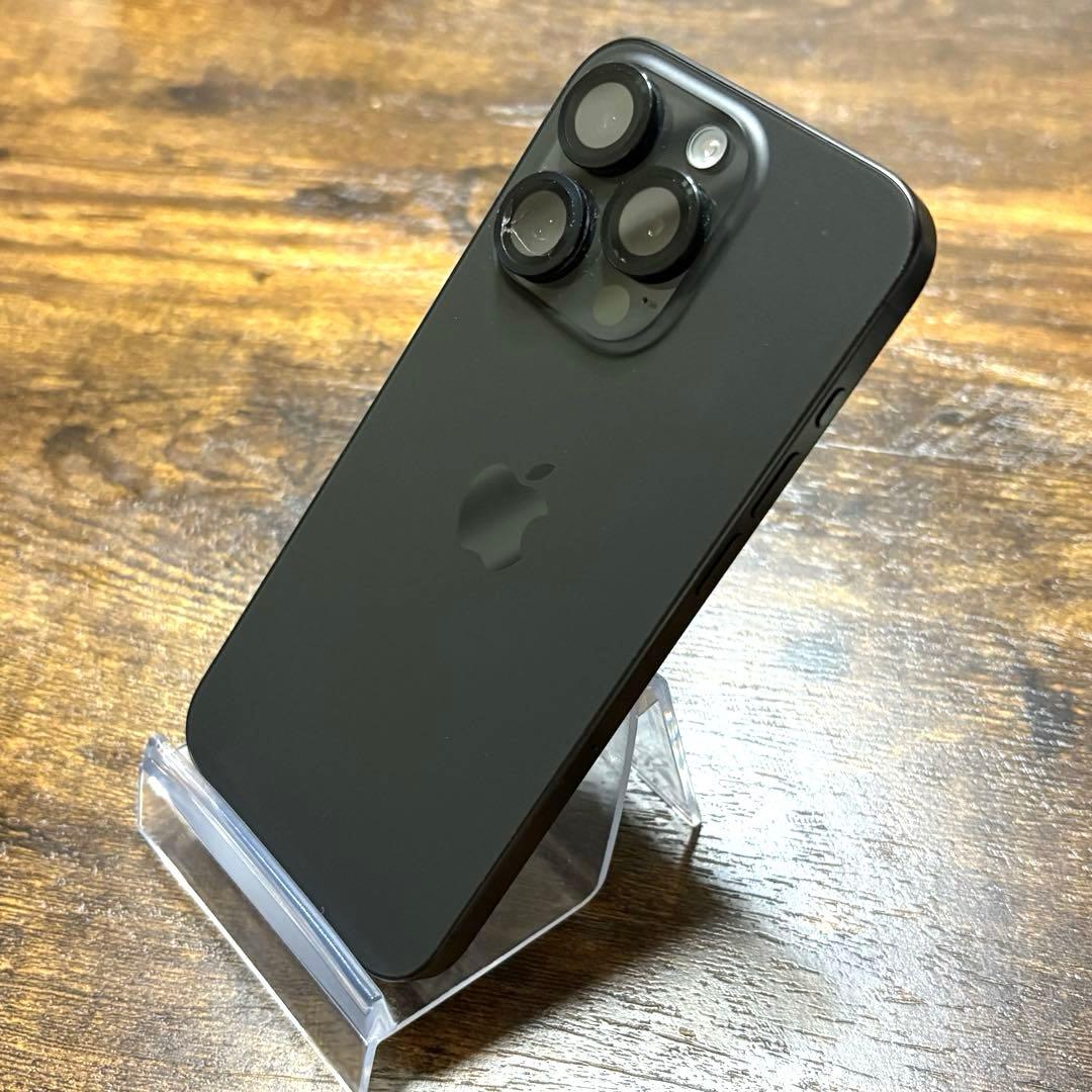 【極美品】iPhone 15 Pro 256GB ブラックチタン✦バッテリー良好