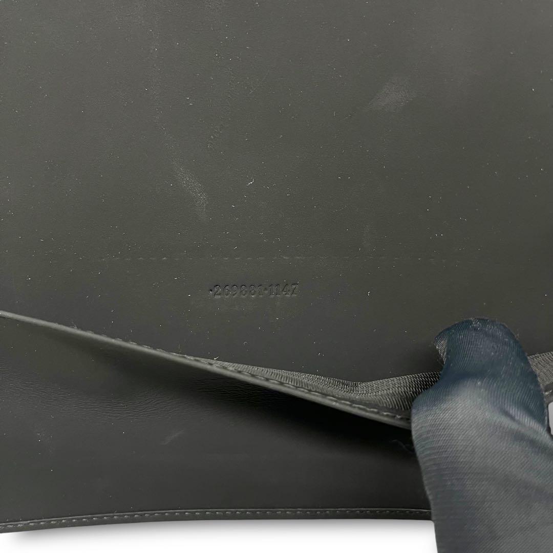 美品 4226 GUCCI グッチ iPadケース シマ レザー ブラック