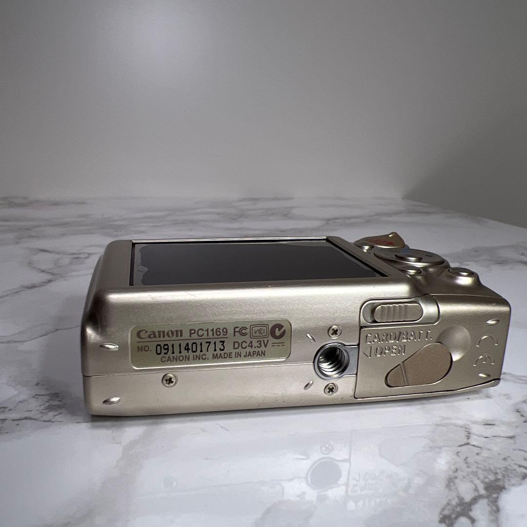 Canon IXY DIGITAL 700 デジタルカメラ　バッテリー二個