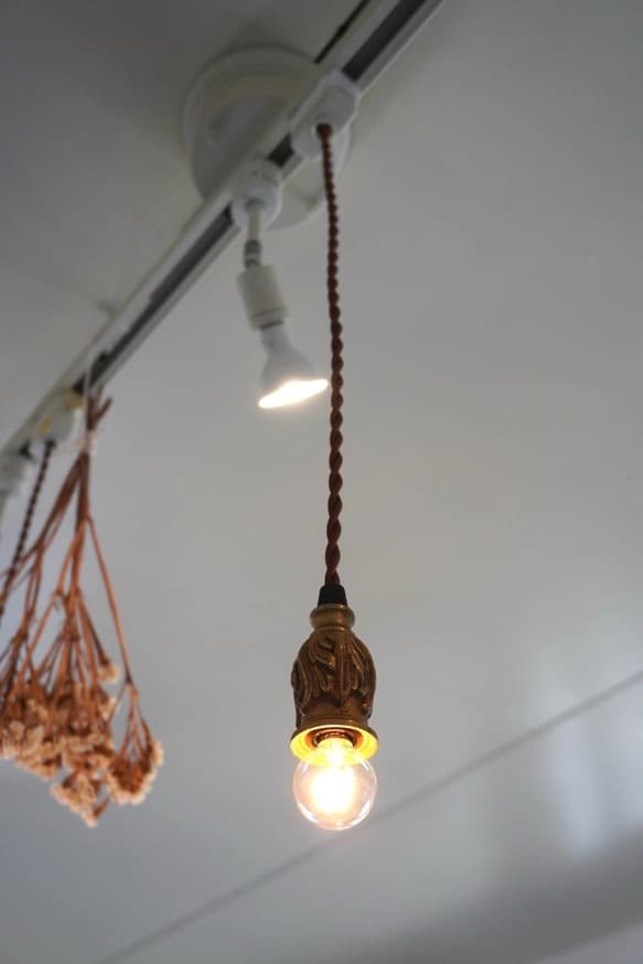 アンティーク ソケットランプ　■真鍮/ペンダント/照明/ライト　E106