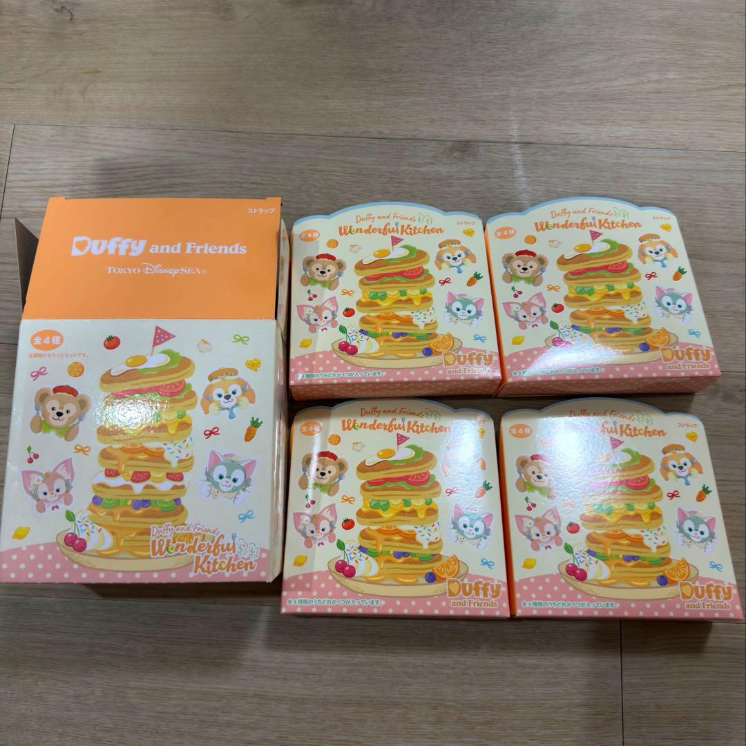 ダッフィーアンドフレンズ　ワンダフルキッチン　ストラップコンプリートセット