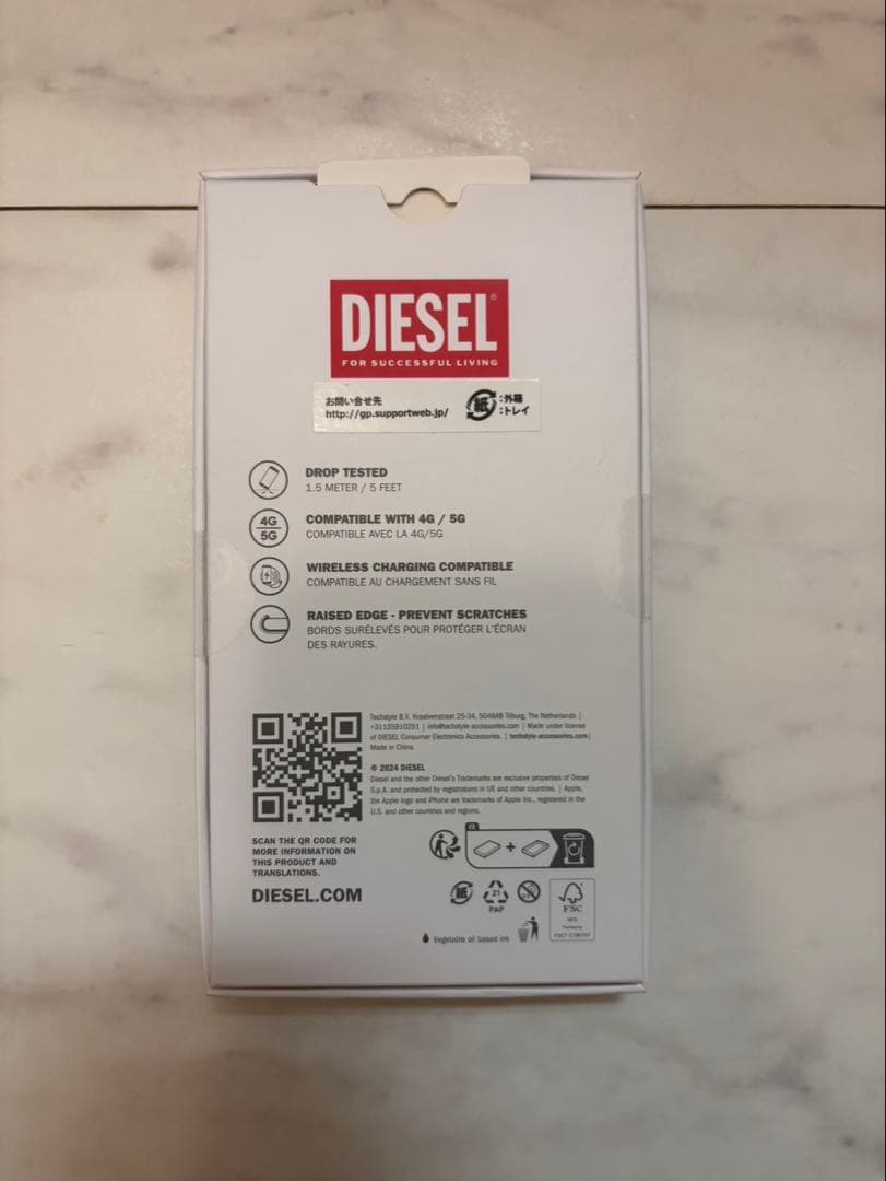 iPhoneアクセサリー DIESEL GRAPHIC SNAP CASE iPhone 16 pro