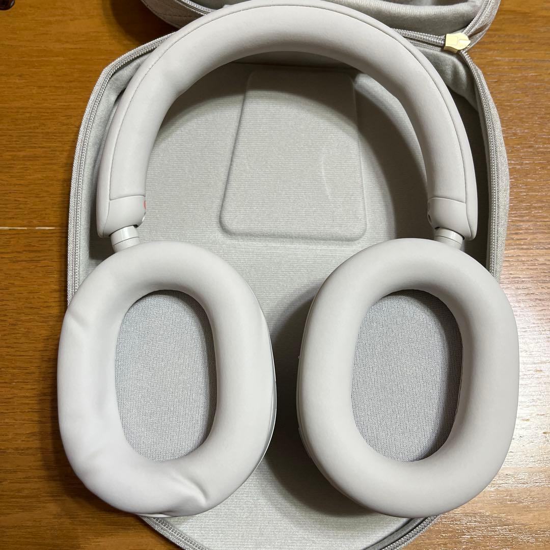 ヘッドホン WH-1000XM5