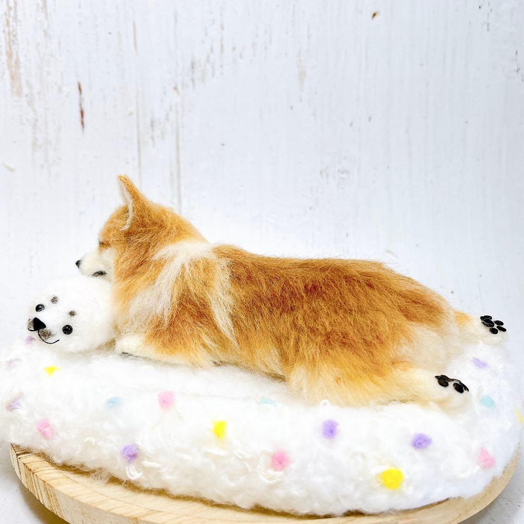 羊毛フェルト 犬 コーギー