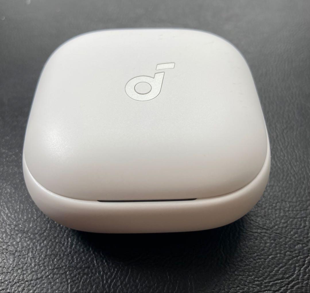 【美品】Soundcore Liberty Buds【充電ケース・ホワイト】
