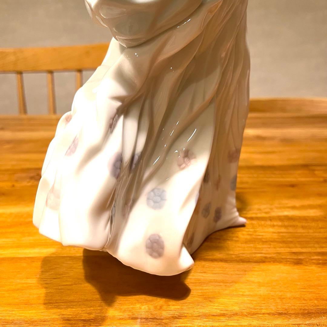 リヤドロ 夏のセレナーデ フィギュリン 人形 置物 インテリア LLADRO