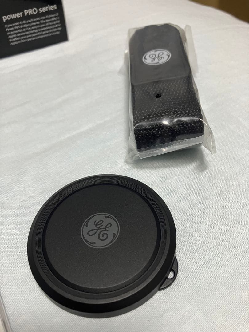 【美品】GE デジタルカメラ X600 1440万画素 光学26倍 レッド