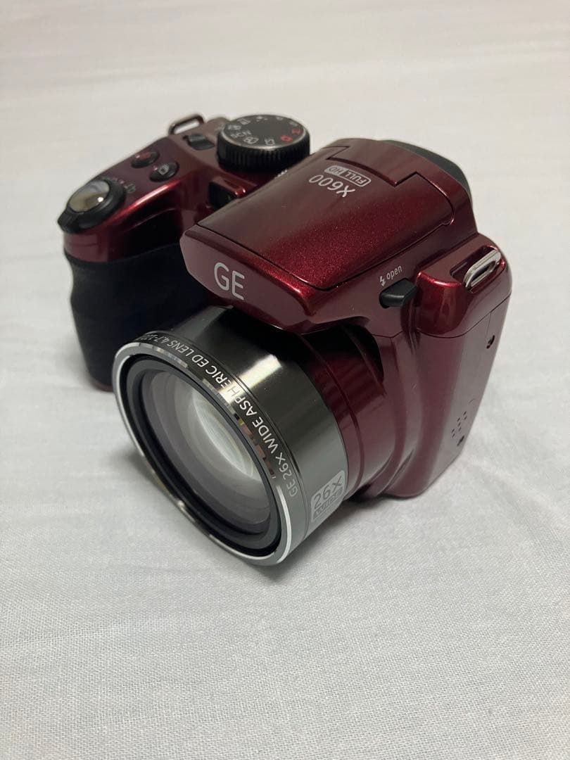 【美品】GE デジタルカメラ X600 1440万画素 光学26倍 レッド