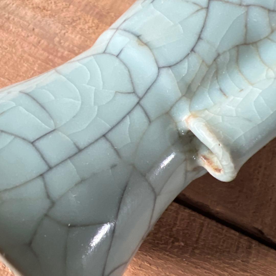 Quco….様　実家整理　古い青磁の花瓶　中国？