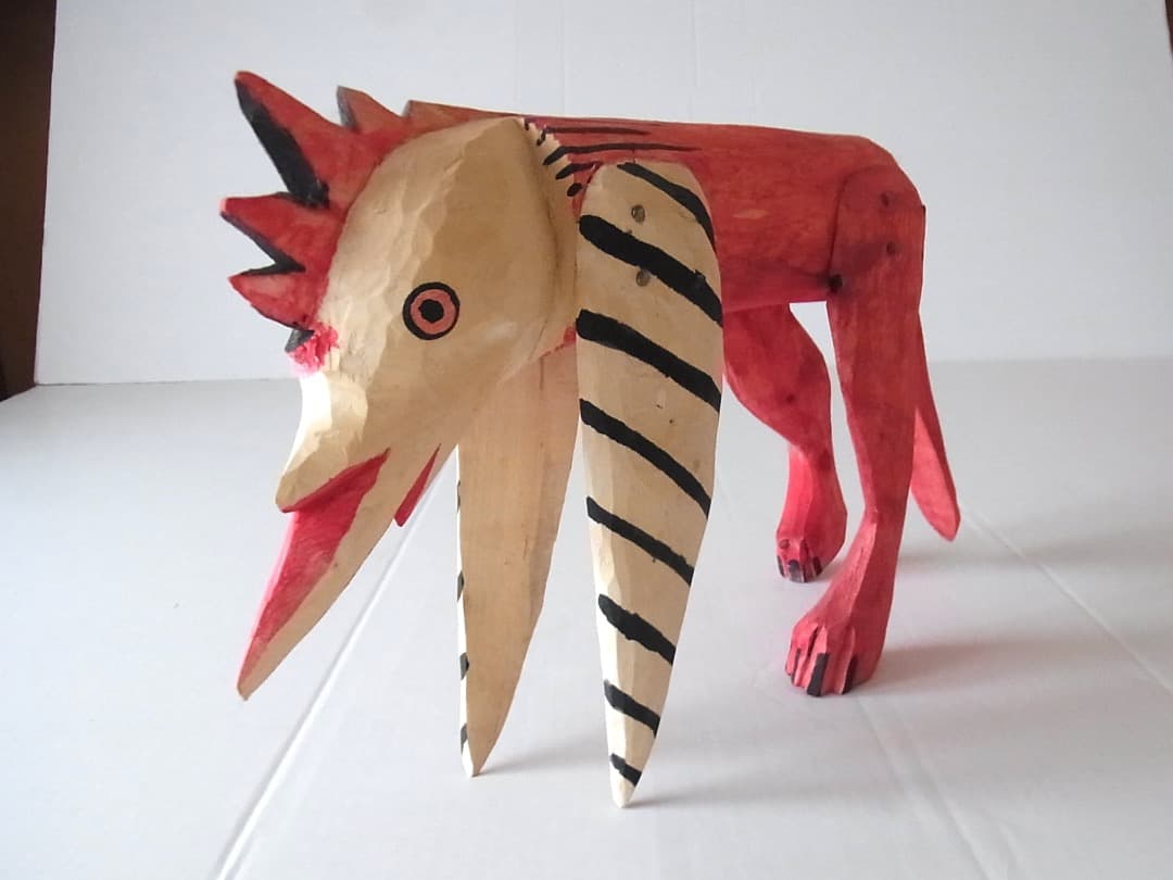 スイムスーツデパートメント／ウッドカービング・チキンヘッドゼブラ