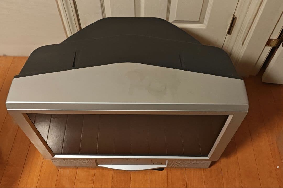 三菱製　28型ブラウン管テレビ