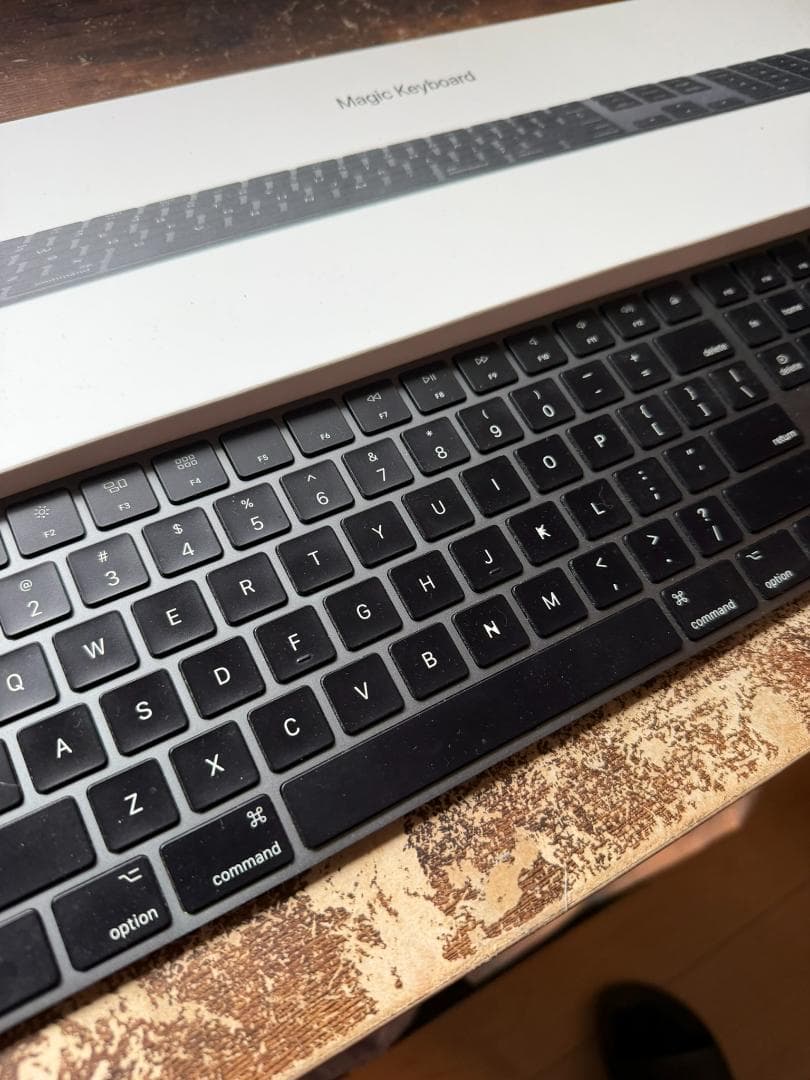A1843 Appleアップルmagic keyboard テンキー付きUS配列