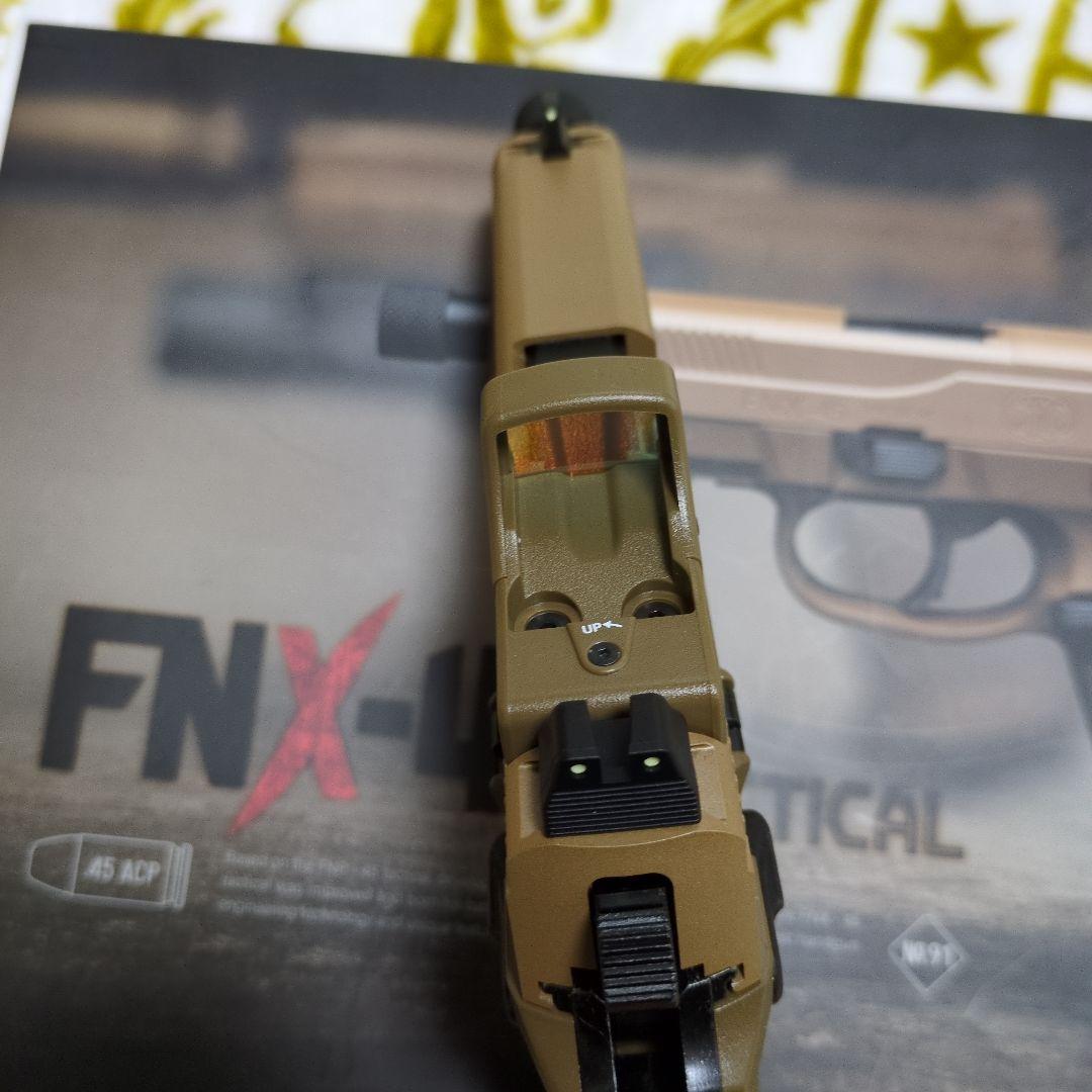 東京マルイFNX−45タンカラー