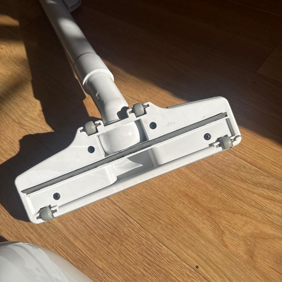 マキタ コードレスクリーナー CL107FDバッテリー状態良好