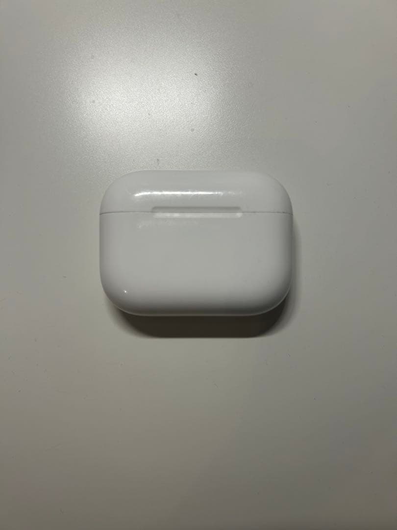 AirPods Pro 充電ケース付き 片耳（R）のみ