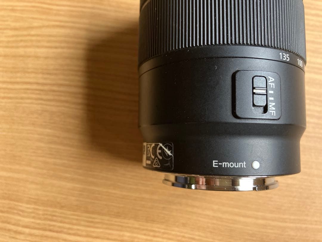 sonySEL18135ズームレンズ